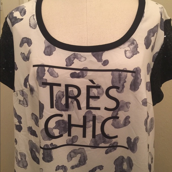 Torrid Blouse - Picture 2 of 5